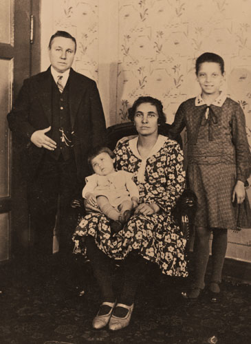 Frau Vater - Barbara Trottnow